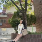 여성 패션 피팅후기, 다양한 옷과 가방, 캐주얼한 착장, 실제 착용 모습
